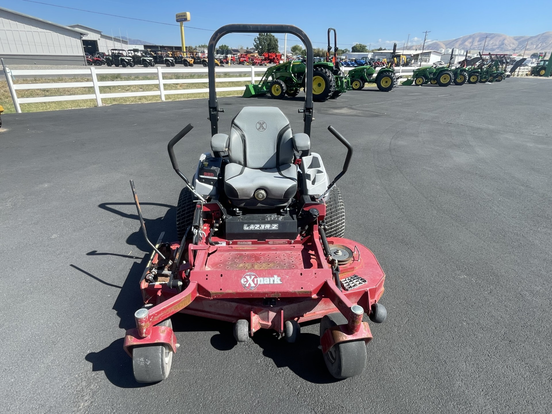 Exmark LZX940EKC Image 2