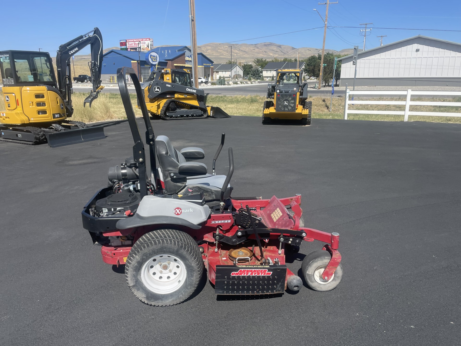 Exmark LZX940EKC Image 4