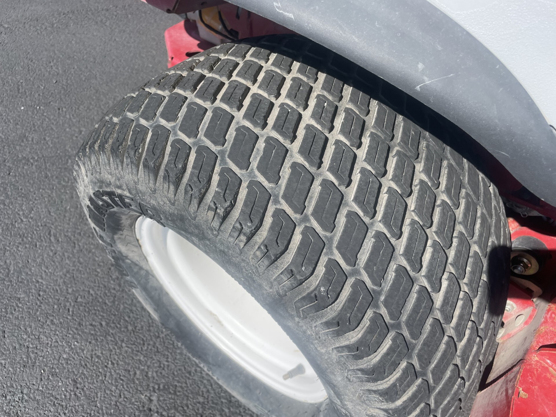 Exmark LZX940EKC Image 10