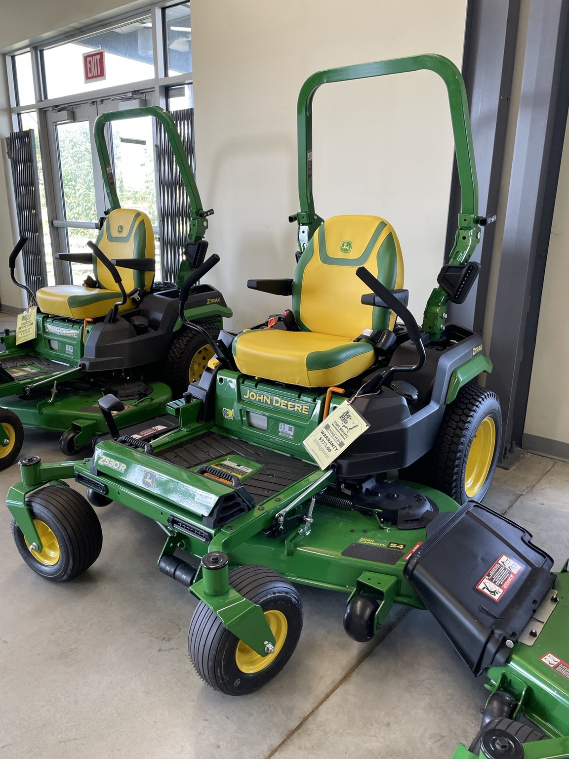 2025 John Deere Z530R Image 1