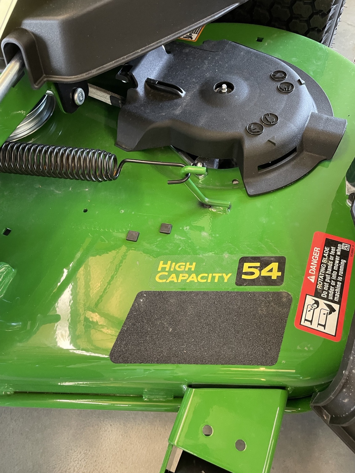 2025 John Deere Z530R Image 4