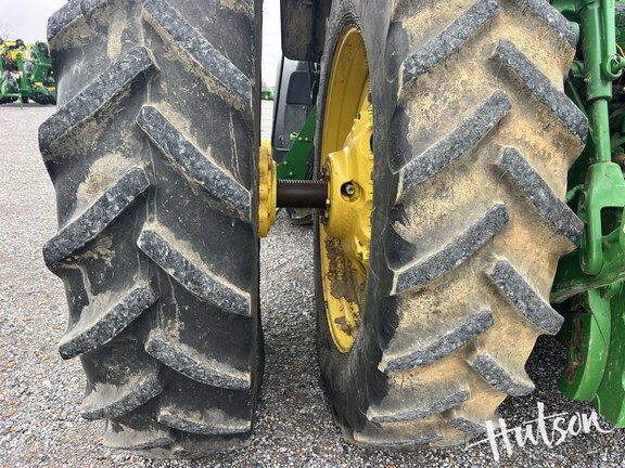 Photo of 2016 John Deere 8295R