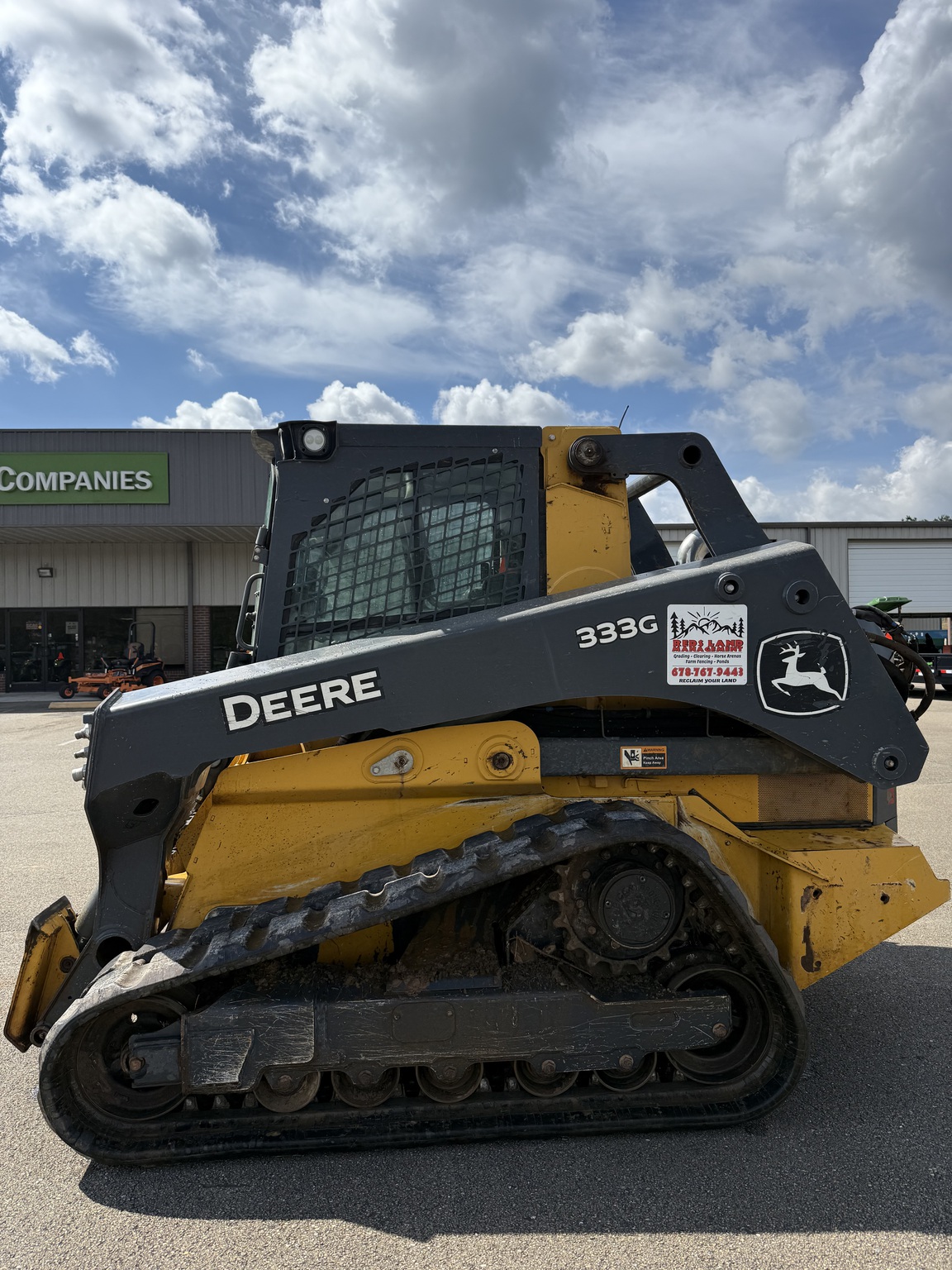 2022 John Deere 333G Image 1