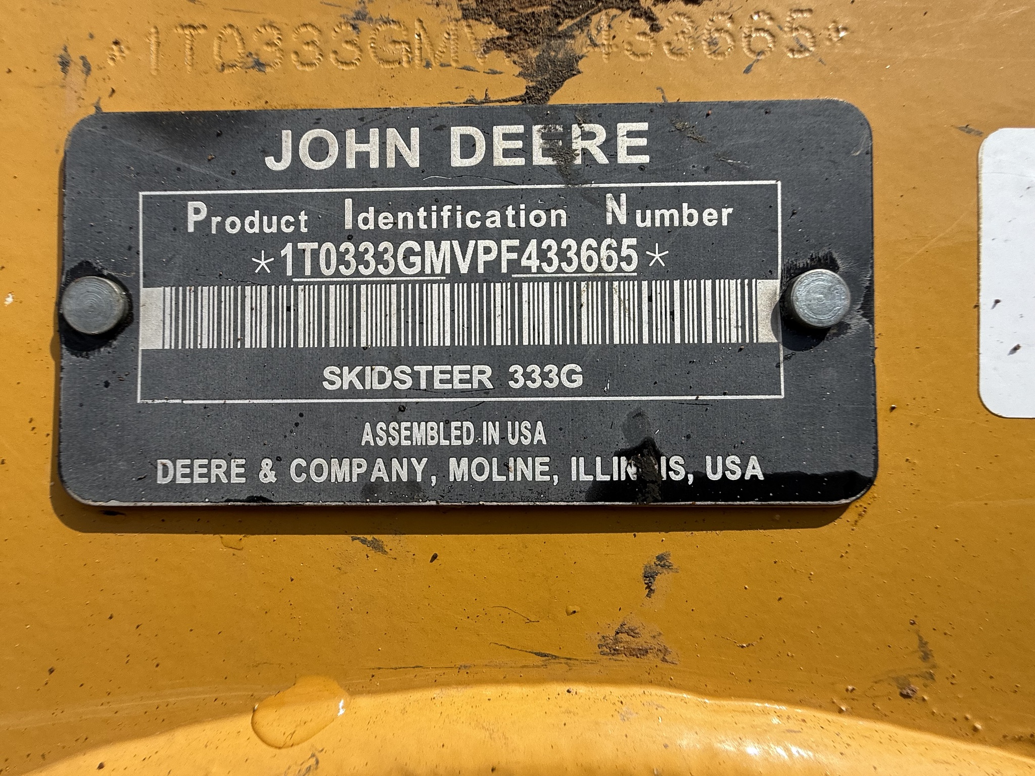 2022 John Deere 333G Image 10