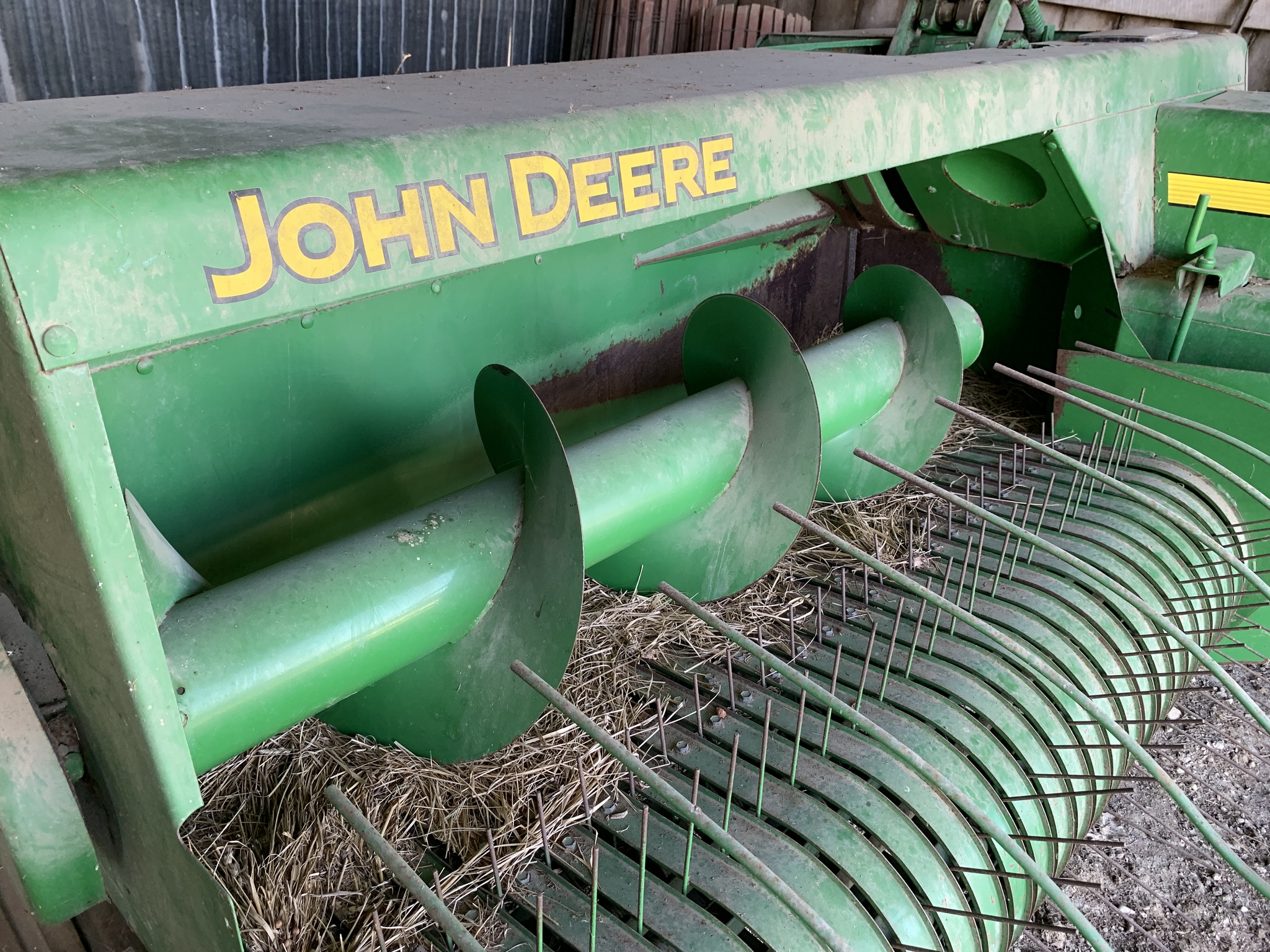 2007 John Deere 338 Image 15