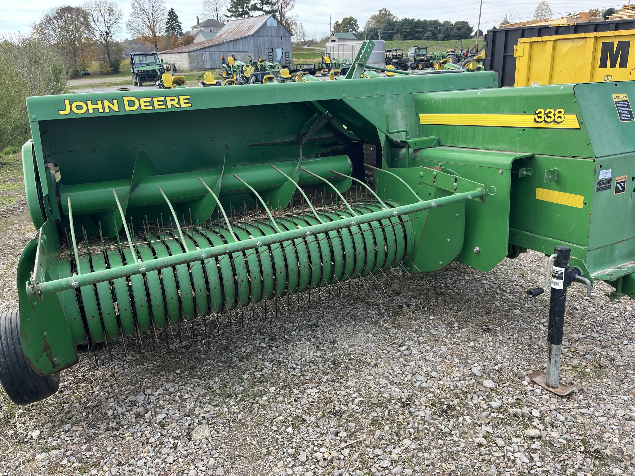 2007 John Deere 338 Image 2