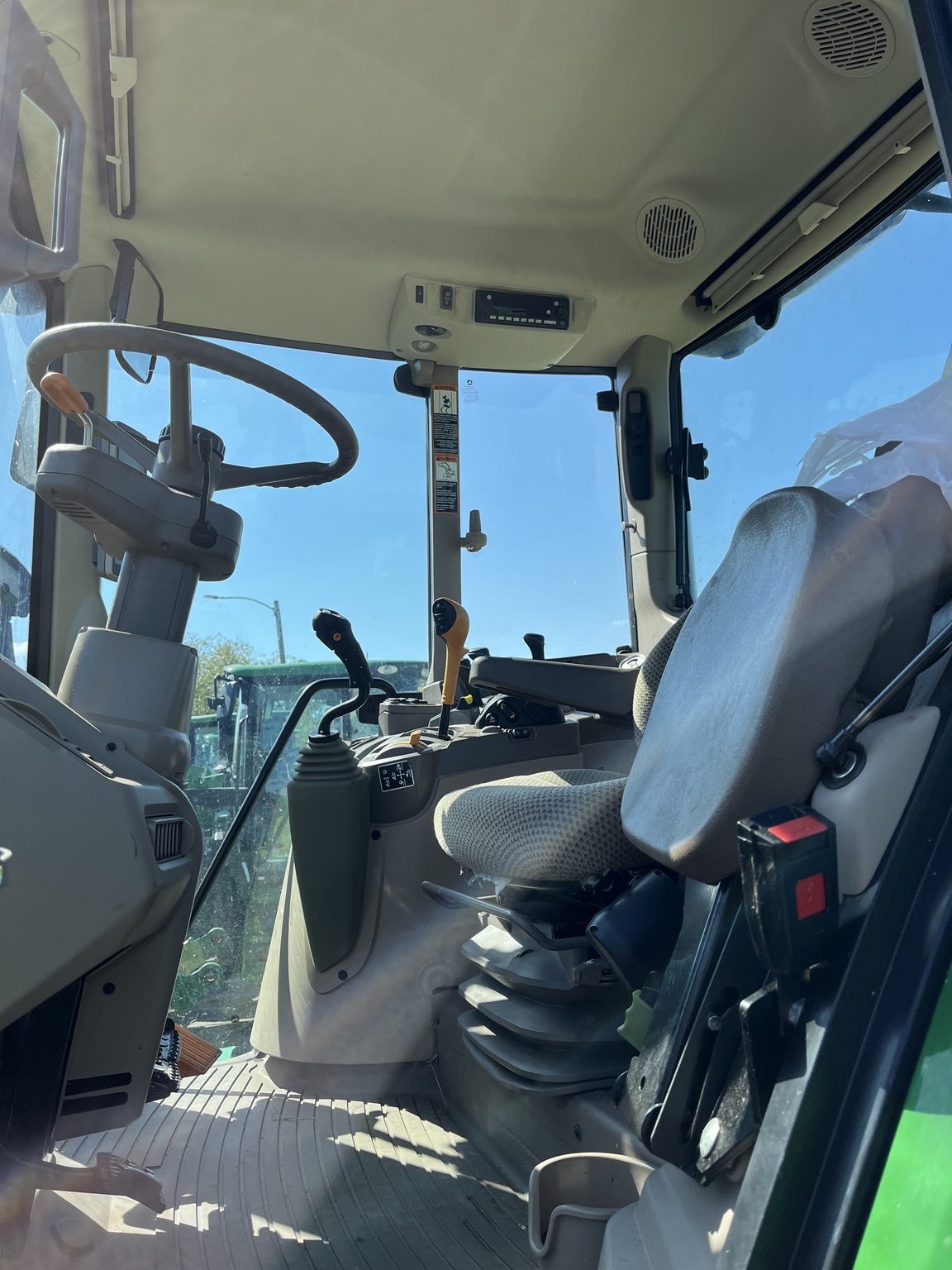 2024 John Deere 6130M Image 7