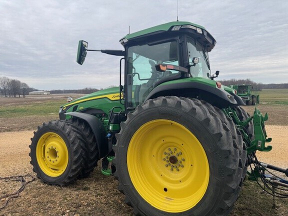 Photo of 2021 John Deere 8R 280