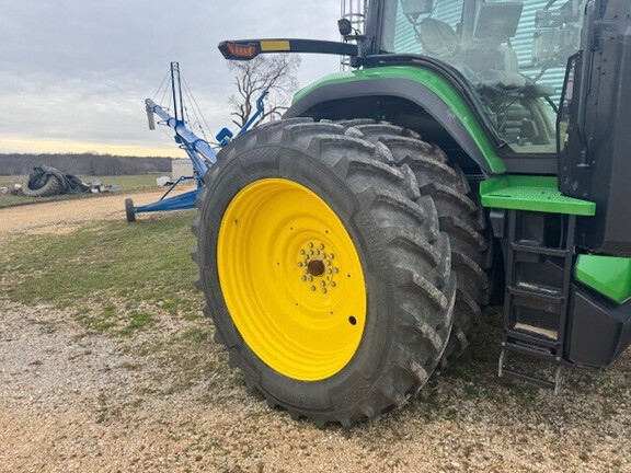 Photo of 2021 John Deere 8R 280