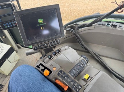 Photo of 2021 John Deere 8R 280