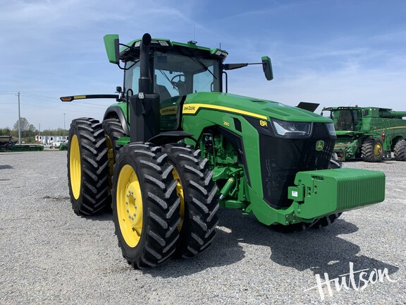 Photo of 2021 John Deere 8R 280