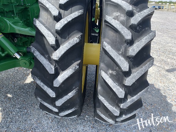 Photo of 2021 John Deere 8R 280