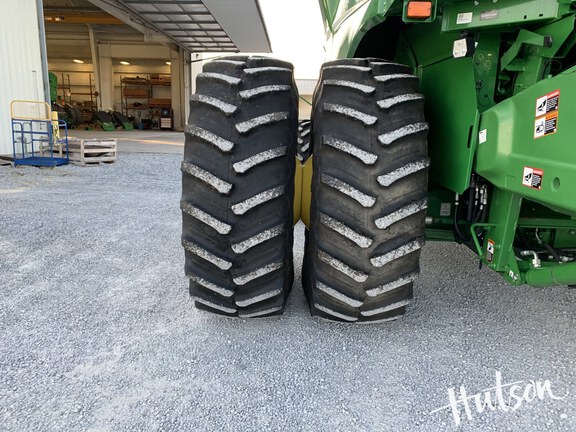 Photo of 2023 John Deere S780