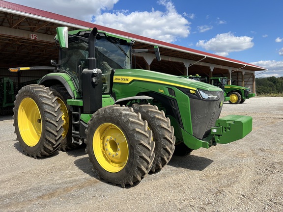 Photo of 2024 John Deere 8R 280