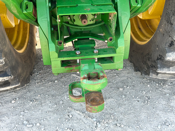2013 John-Deere 8335R