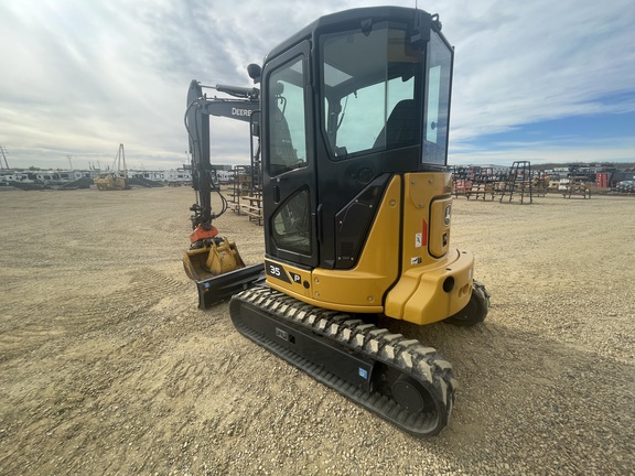 2024 John Deere 35 P
