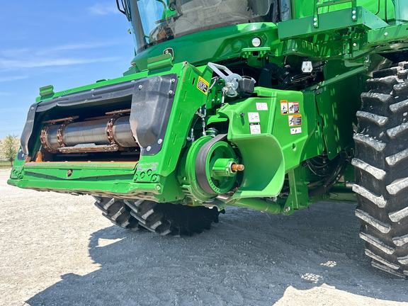 2024 John-Deere S770