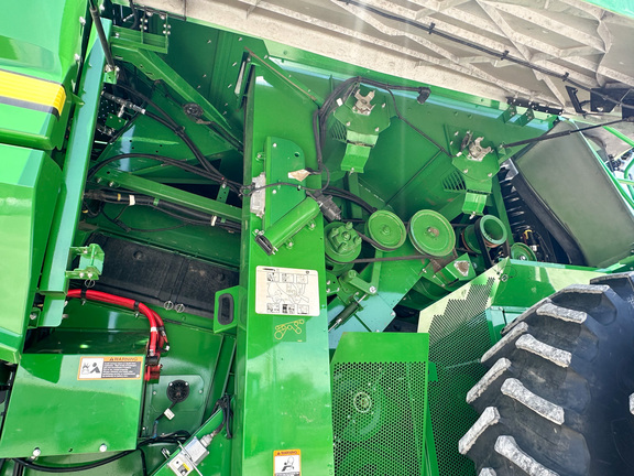 2024 John-Deere S770
