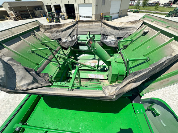 2024 John-Deere S770