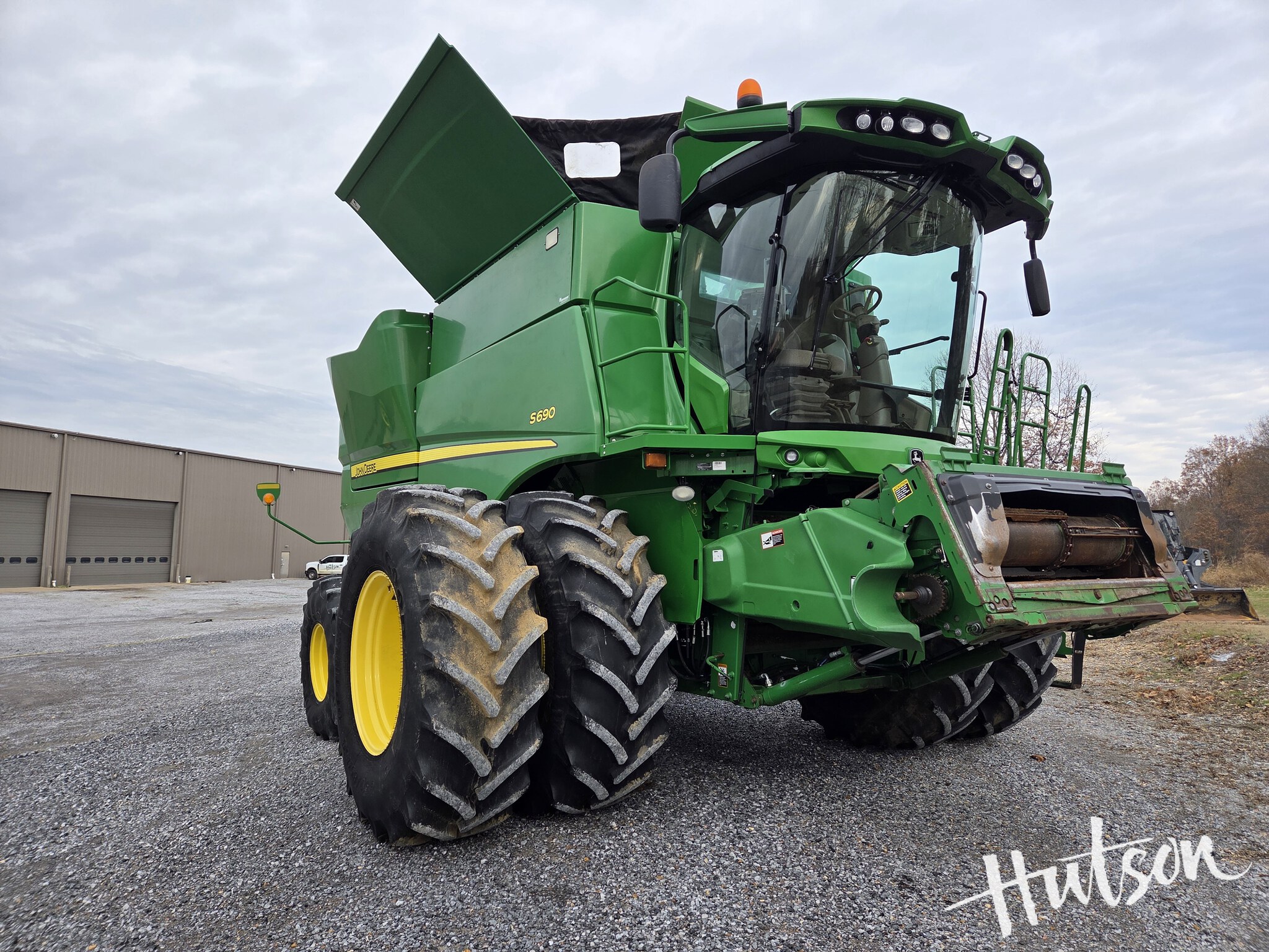 2014 John Deere S690
