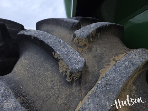 Photo of 2014 John Deere S690