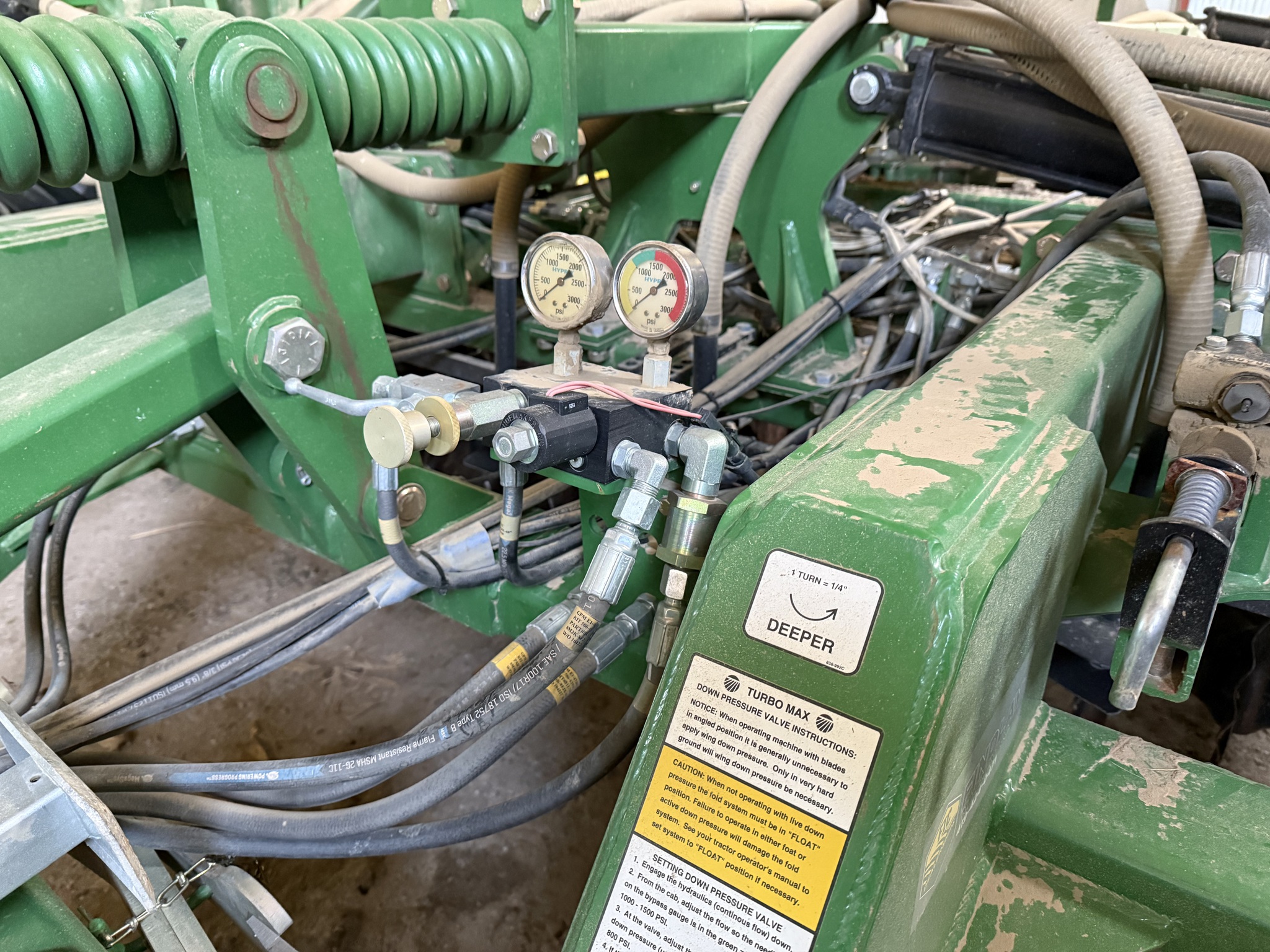 2018 Great Plains 3000TM Image 16