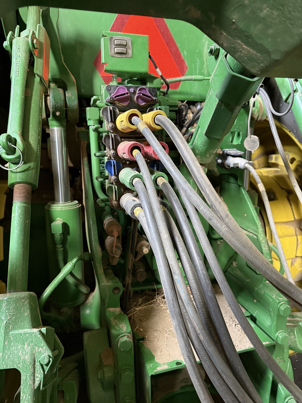 2018 Great Plains 3000TM Image 18