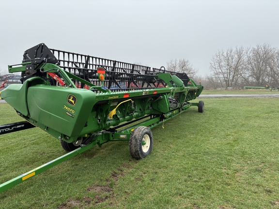 2019 John Deere 740FD thumbnail 8