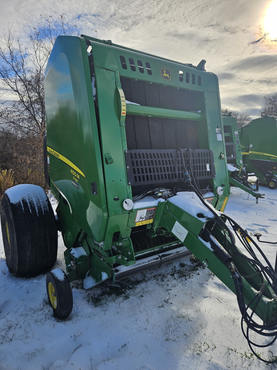 2018 John Deere 450M Image 2