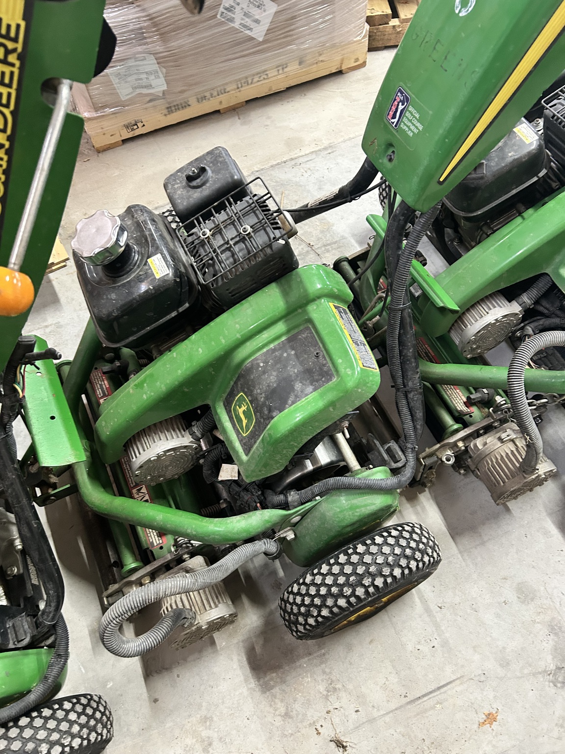 2020 John Deere 180E Image 2
