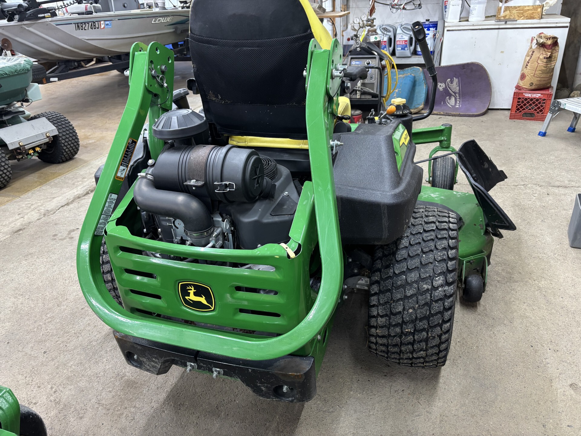 2023 John Deere Z970R Image 4