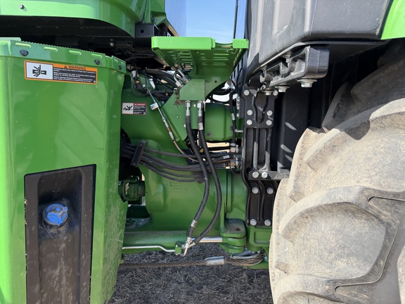 2025 John Deere 9R 390 - Photo15