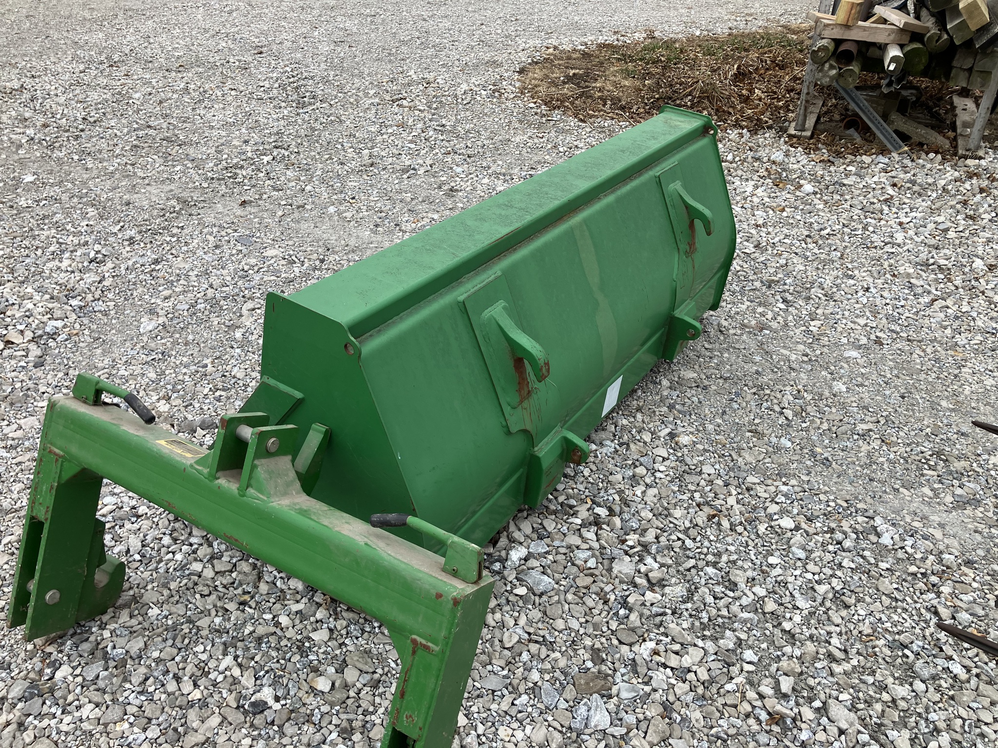 2010 John Deere 5075E Image 15