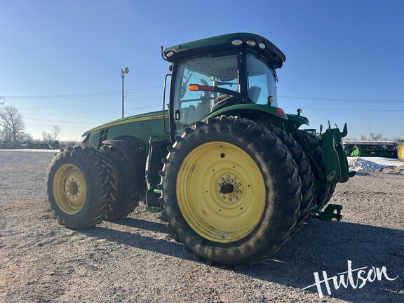 Photo of 2015 John Deere 8320R