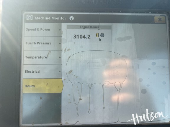 Photo of 2015 John Deere 8320R