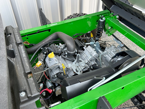 2024 John-Deere TX 4X2