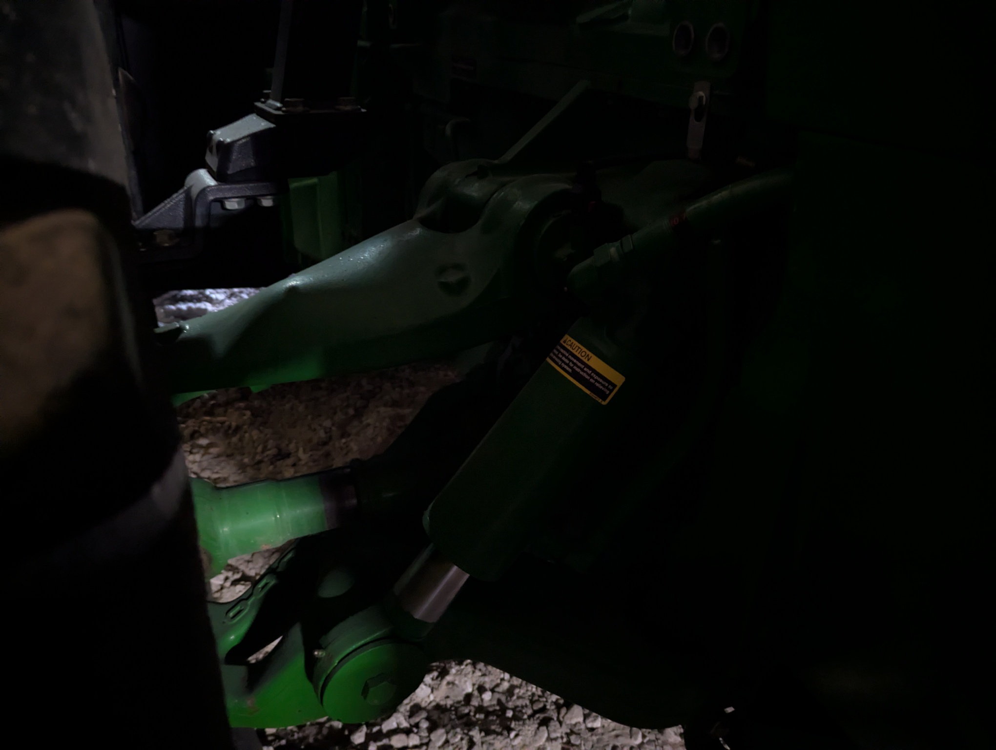 2017 John Deere 8320R Image 10