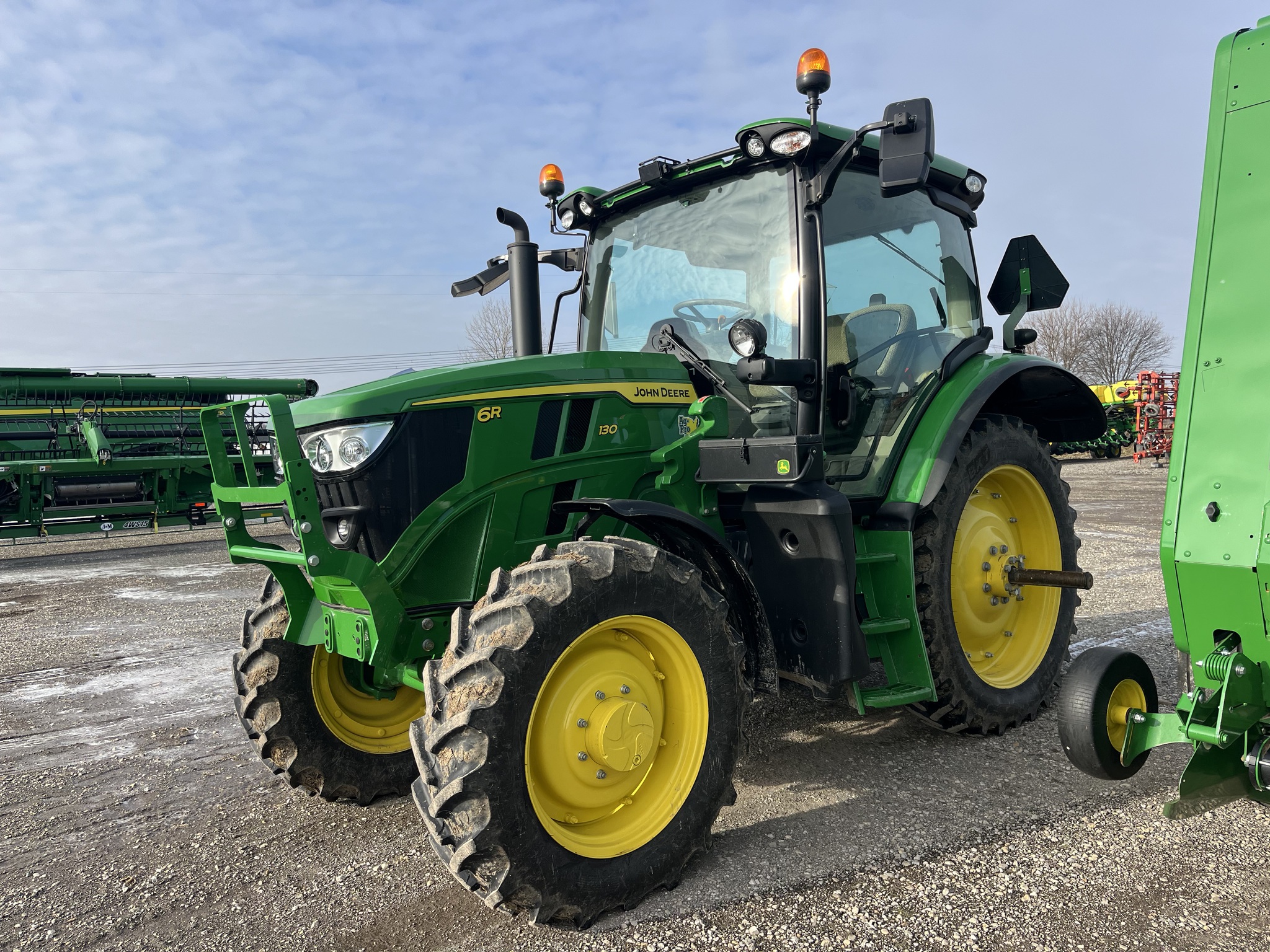 2025 John Deere 6R 130 Image 3