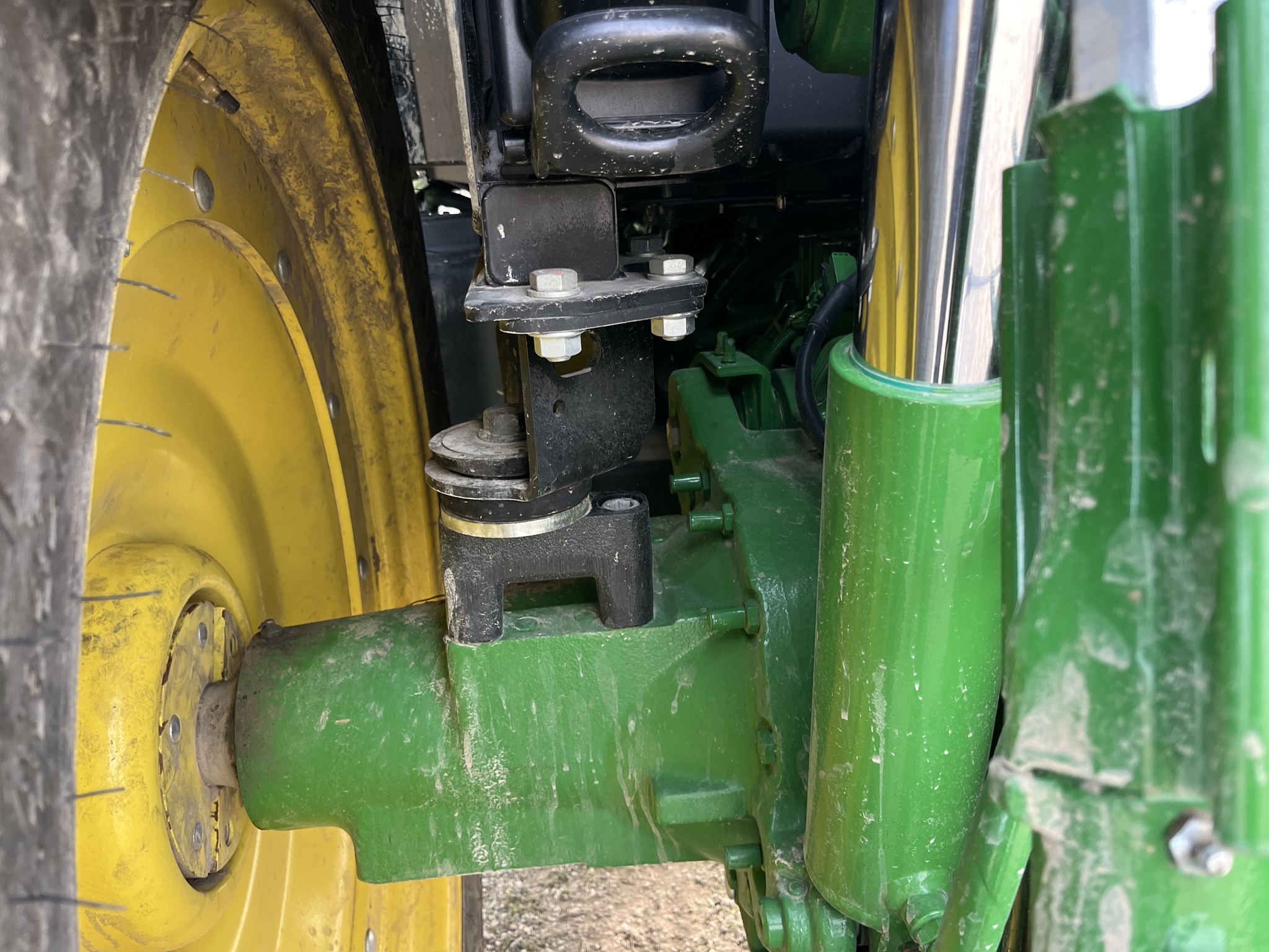 2025 John Deere 6R 130 Image 8