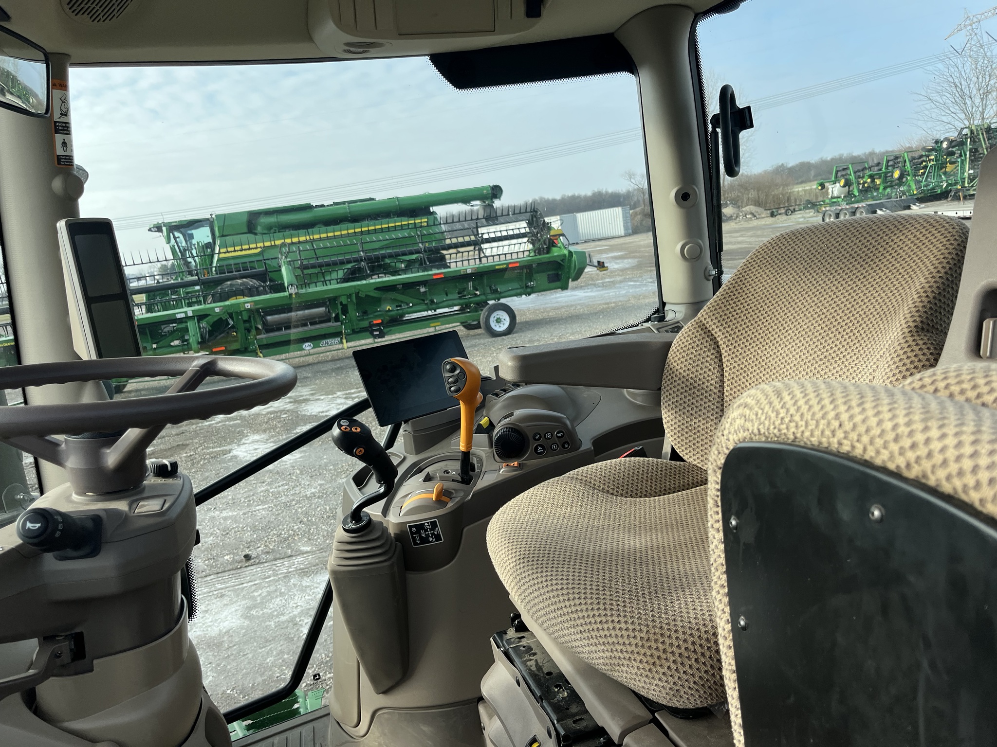 2025 John Deere 6R 130 Image 7