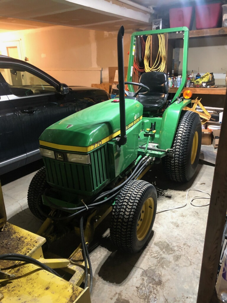 1997 John Deere 770