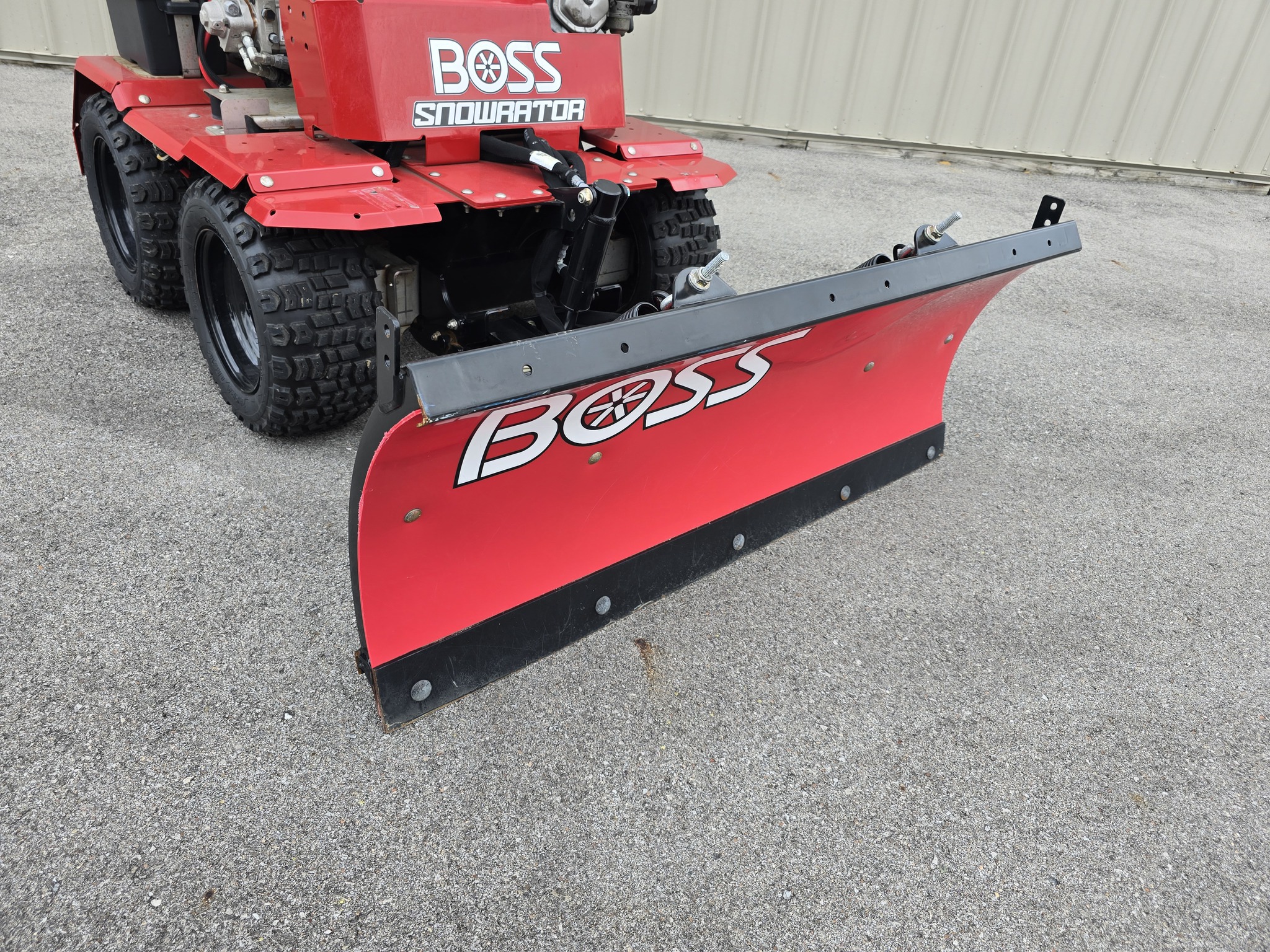 2022 Boss SNR24001 Snowrator Image 9