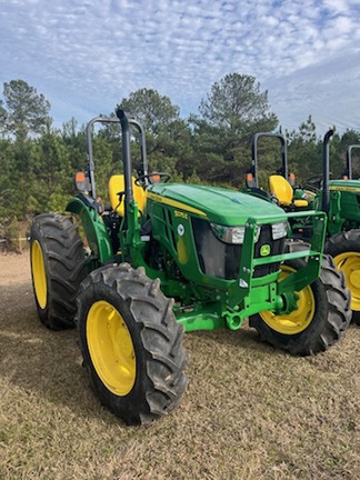 2025 John Deere 5075E Photo 2