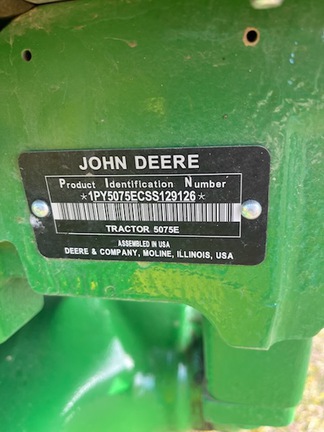 2025 John Deere 5075E Photo 4