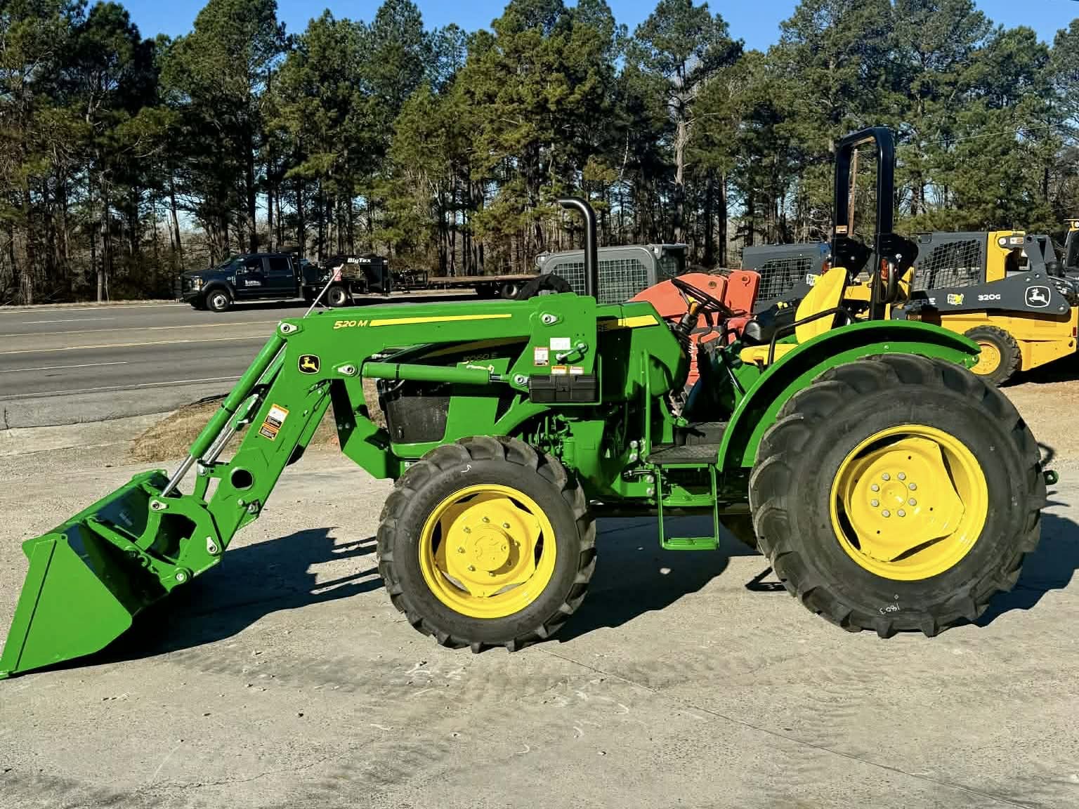 2025 John Deere 5060E Image 4
