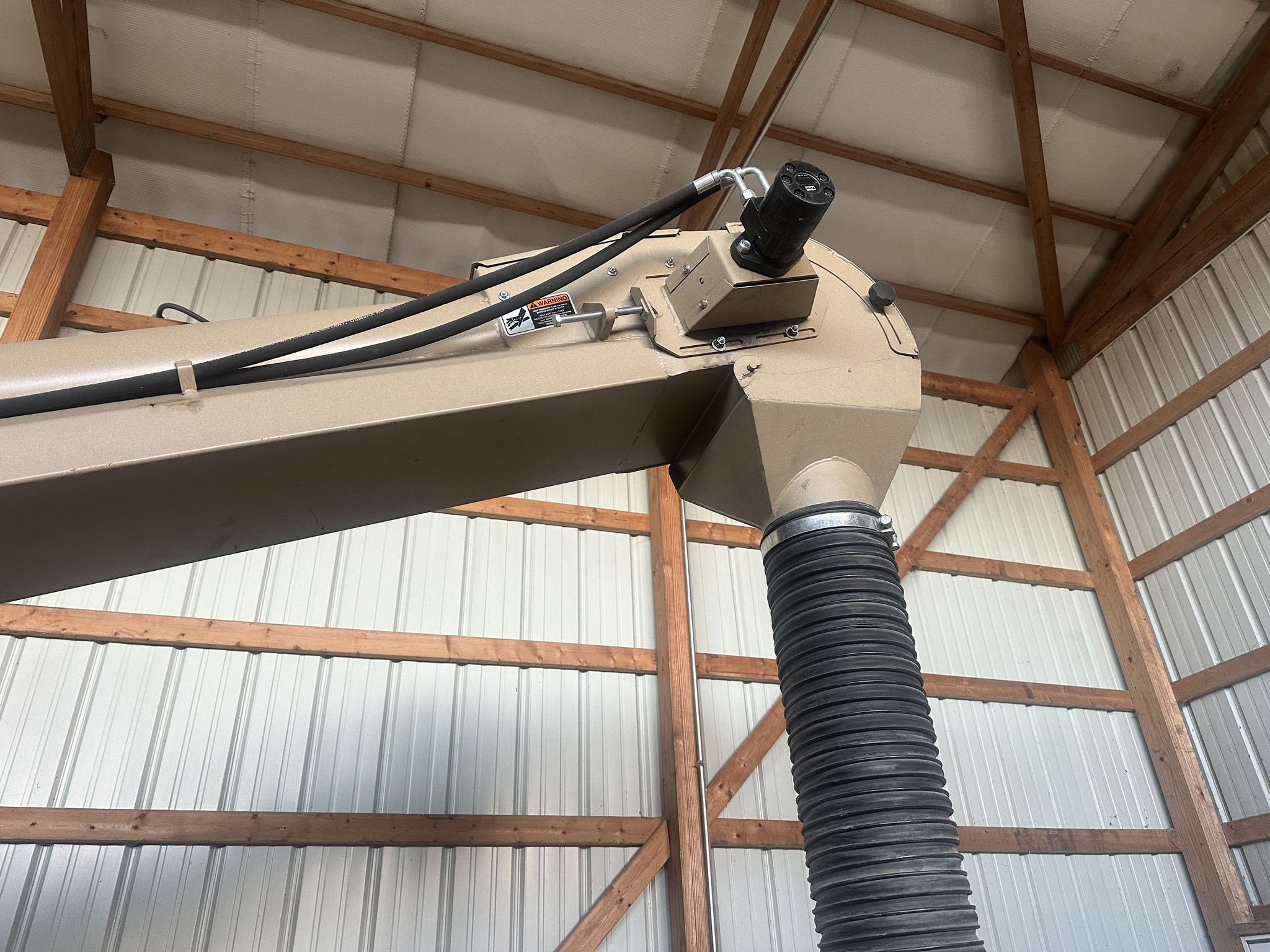 2018 Unverferth 3755 Image 2