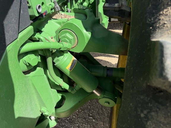 2025 John Deere 8R 410 - Photo11