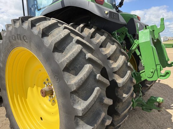 2025 John Deere 8R 410 - Photo18