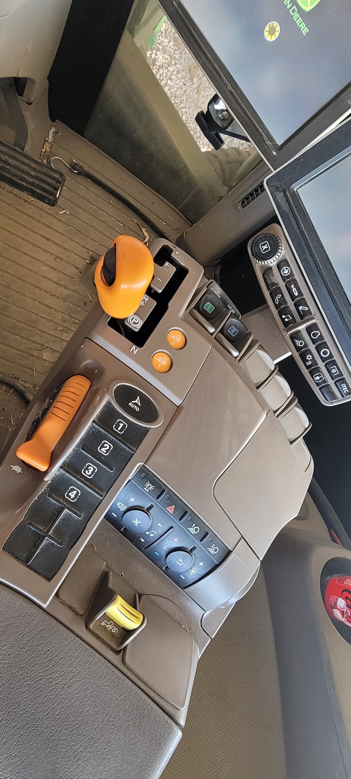 2021 John Deere 9520RT Image 11