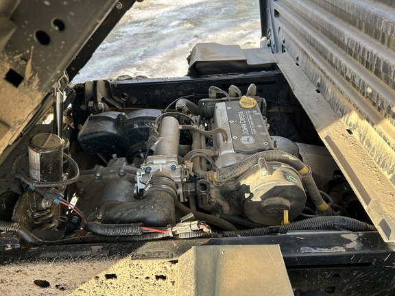 2024 John Deere XUV 835R (6th thumbnail)